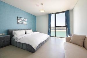 Silk Valley - 4B near Al Hamriyah | private beach access