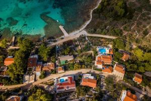 Beachfront Villa Gradina