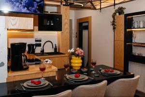 Mayas Flats & Resorts 58 - Love Bridge