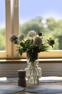 Manhattan Olive with parking by Elite Apartments