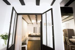 Window to Central Market