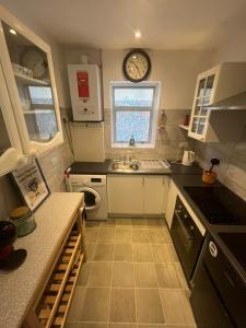 Cosy 1-Bedroom Flat in Hendon