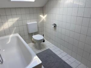 NEU Ferienwohnungen im Naherholungs u Seengebiet