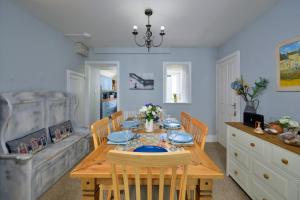 Finest Retreats - Penmaen House