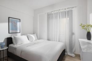 Lobster Chic Apartments by BiNoBi!