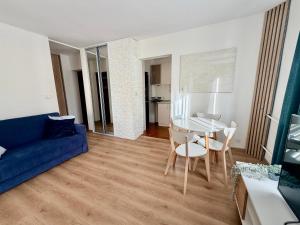 OhMyHome-Złota View Apartment