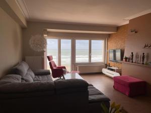 ORANGE SEAVIEW APPARTMENT