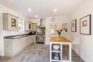 4 Bed in Woolacombe oc-h33441