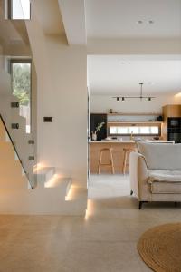 Kisterna Luxury Living