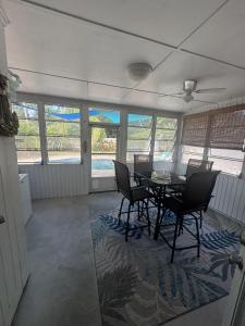 Cozy Jax Beach Pool Home!