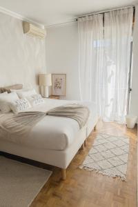 Soar Home l Airport l Olivais