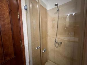 Sabina 3BR • Lagoon-Front Villa