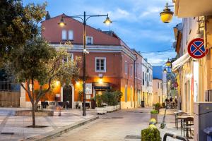 Suite Garibaldi 54 Renovated 1BR in Old Town Olbia img65