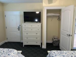 Splash Harbour, Harbourside Water Front Condo Unit #5517