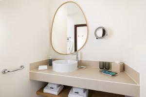 The Westin Salgados Beach Resort, Algarve