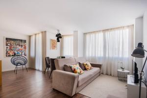 Ceuta Flat, Charming Balcony Over Porto Rooftops