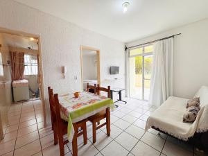 Apto 1dorm. com pátio e churrasqueira - PRC002