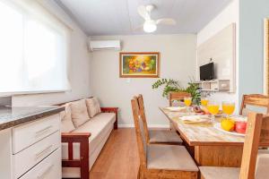 Apto Aconchegante a 200 Metros da Praia de Bombas