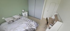 Maison spacieuse au calme à 5 min de la ville