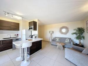 Vue Mer à Calvi – Le Paradis les Pieds dans l’Eau