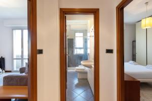 Modern 2BR Apartment with Metro Access