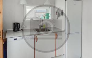 Lovely Home In Thyborøn With Wifi