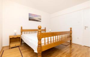 Stunning Apartment In Mali Losinj With Wifi