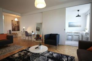 Spacious Apartment for 5