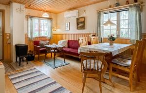 3 Bedroom Beautiful Home In Torsby