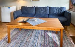 2 Bedroom Lovely Home In Byxelkrok