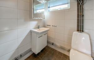 2 Bedroom Lovely Home In Byxelkrok