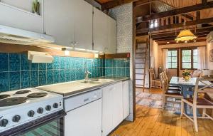 3 Bedroom Lovely Home In Torsby