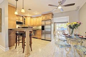 Private & Haven-ly Pool Home On Boating Canal