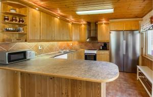 Lovely Home In Byxelkrok With Sauna