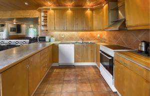 Lovely Home In Byxelkrok With Sauna