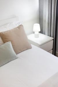 Smart Stay in Gaia, Cozy & Work-Ready