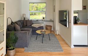 Lovely Home In Hals With Wifi