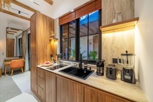 Cascade 2 - Chic and Cozy 1BR Apartment in Ubud