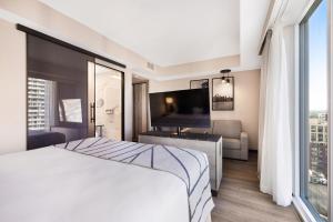 Riu Plaza Toronto