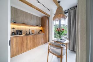 Cascade 3 - Cozy 1BR with Green View