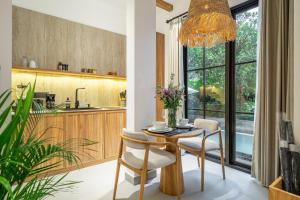 Cascade 6 - Apartment with Nature View in Ubud