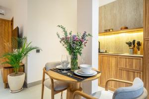 Cascade 6 - Apartment with Nature View in Ubud