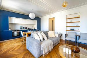 6 Guest Flat - Martyrs