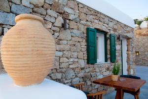 Seethrough Mykonos Suites Myconos Greece