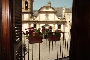 BnB DonnaLaura - 卡里尼