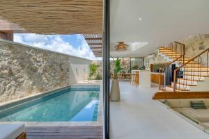 Anjuna Surf & Sunset 3BR Villas in Uluwatu