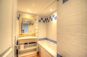 La Ciotat Appartement T2 bord de mer, piscine, parking