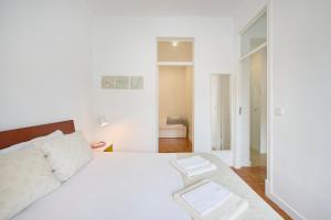 Cozy Apartment with Castel view