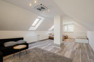 House with Garden Elisa