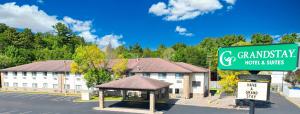 GrandStay Hotel & Suites Minocqua